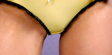 Britney - I Spy Camel Toe
